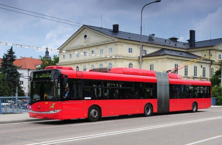 Od 11. 3. si jízdenky u řidičů MHD nekoupíte