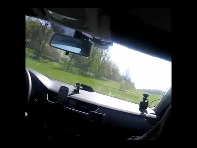 Řidič ujížděl před policejní hlídkou