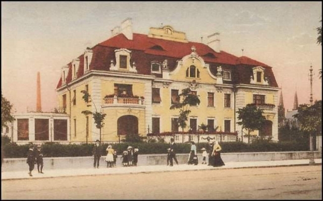 Hardmuthova-vila-tak-jak-vypadala-v-roce-1910.