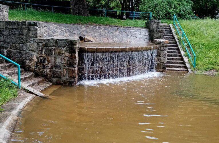 Brouzdaliště u Malého jezu má vodu