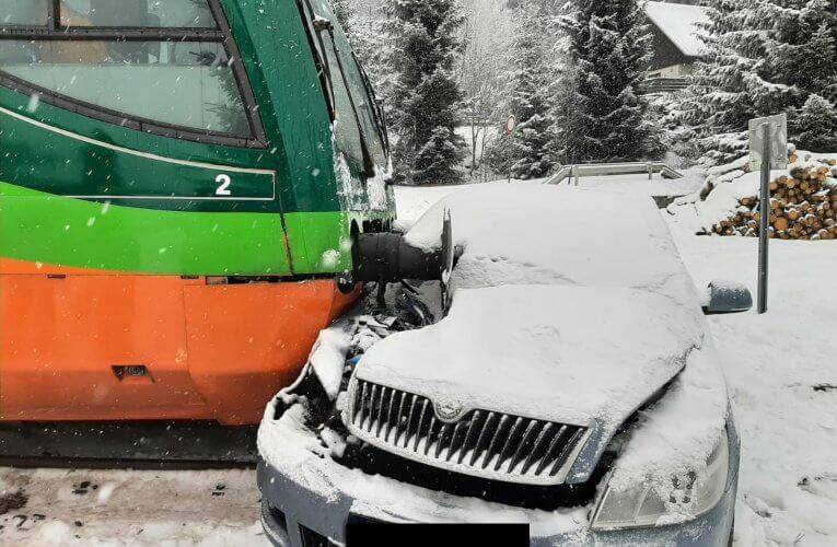 Sníh na jihočeských silnicích znamenal zvýšený počet nehod