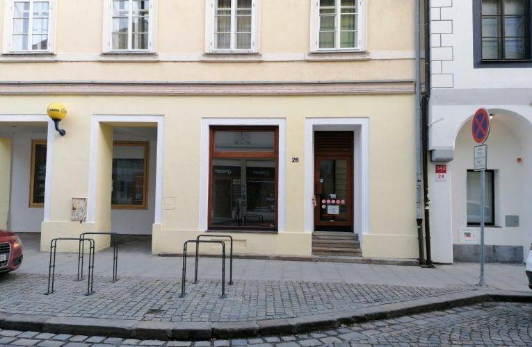 U Černé věže bude švec