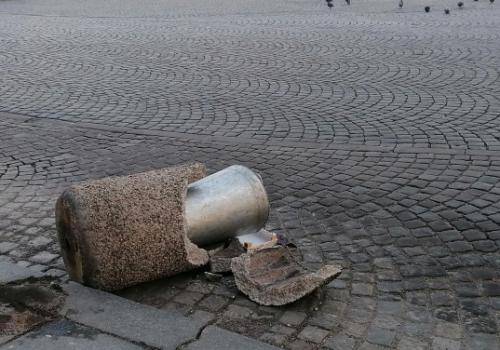 Vandalové opět řádili ve městě