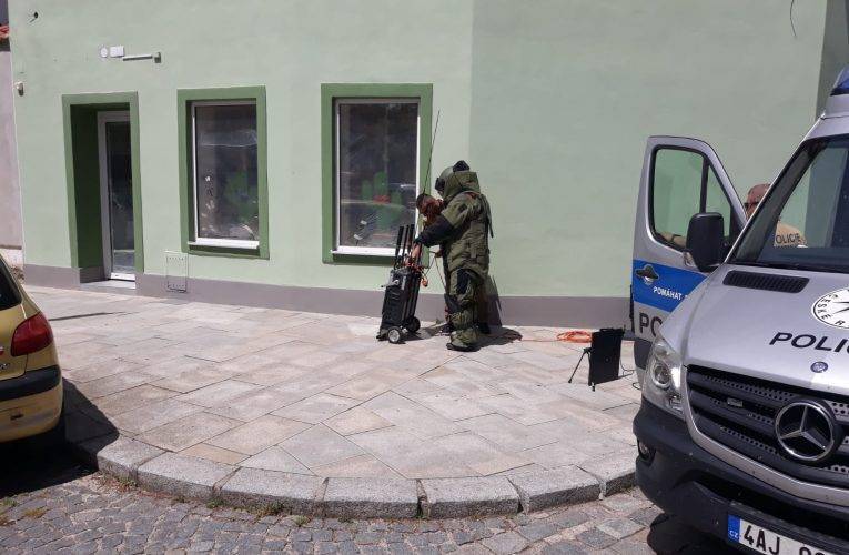 Nález podezřelého batohu v centru města