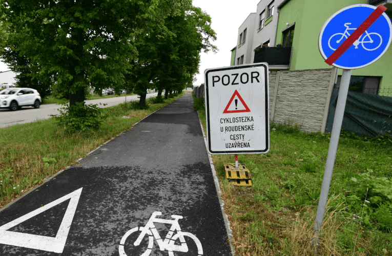 Provizorní cyklostezku mezi Včelnou a Rožnovem vybuduje Jihočeský kraj