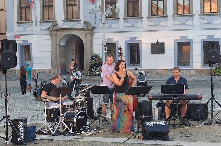 Letní kulturní akce končí, lidem se líbí v Háječku