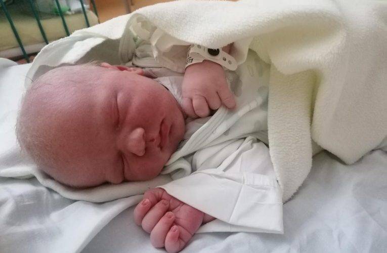 Prvním českobudějovickým miminkem je Toník, vážil 3,77 kilo