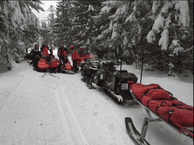 Napadení strážců NP Šumava skialpinistou. Strážci parku skončili v nemocnici