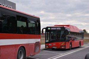 UK autobus letiste-min