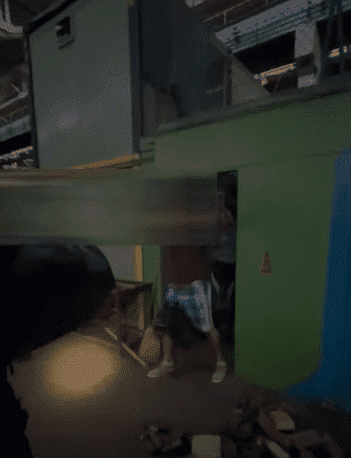 VIDEO: Policejní pes vypátral v areálu firmy známého recidivistu