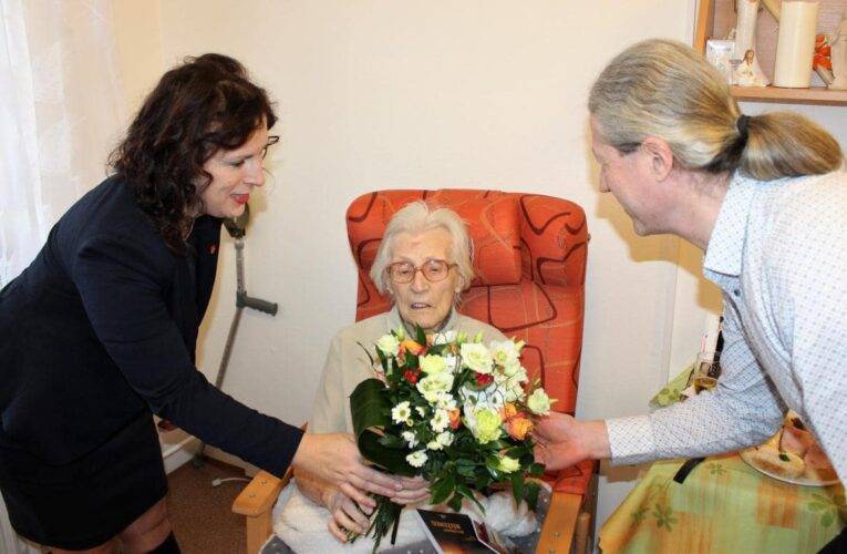 V lednu oslavily významné jubileum tři budějovické oslavenkyně