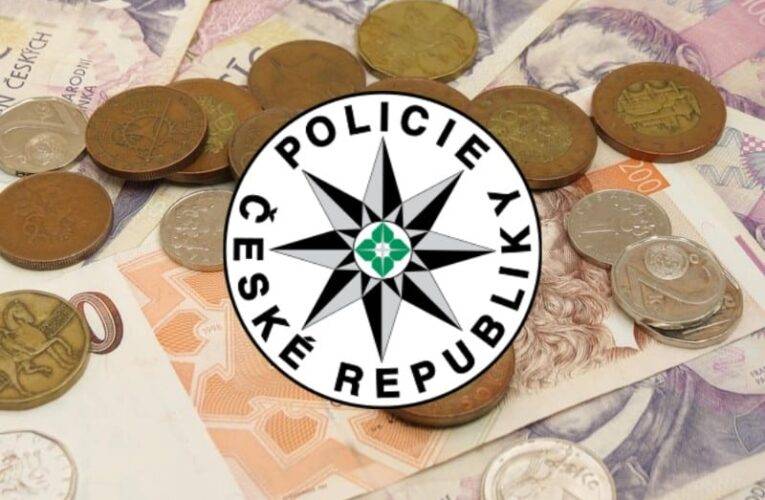 Legendě o napadení bankovního účtu lidé stále věří