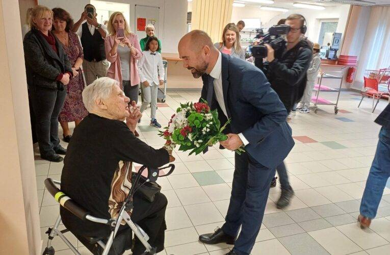 Sté narozeniny oslavila budějovická občanka, paní Ludmila Pražáková