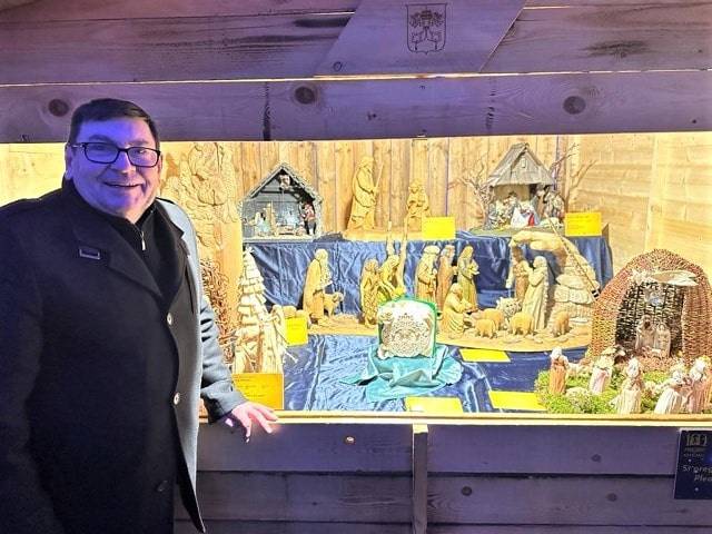 Vatikán ozdobily dva jihočeské betlémy z Nových Homolí a Jindřichova Hradce