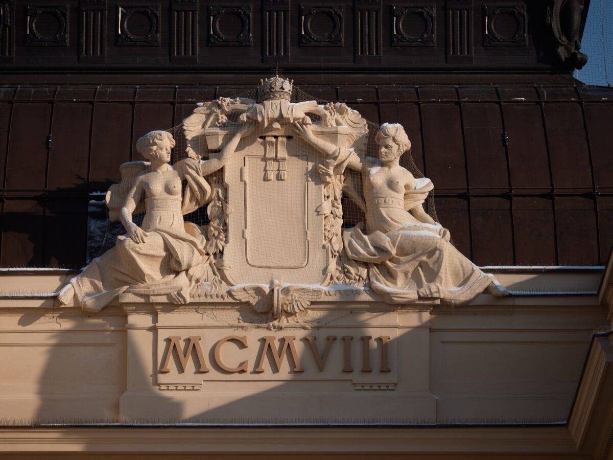 C-Budejovice-hl-n-004-min