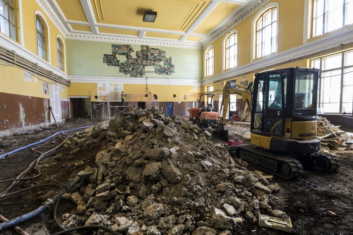 C-Budejovice-hl-n-007-min