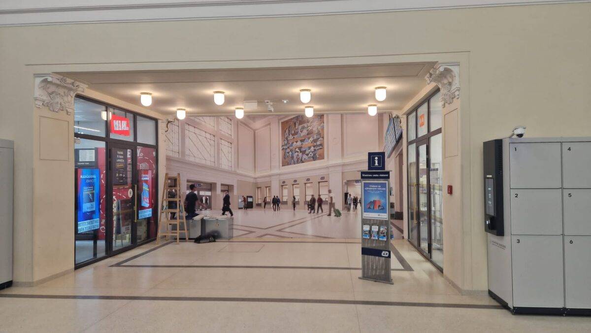 C-Budejovice-hl-n-008-min