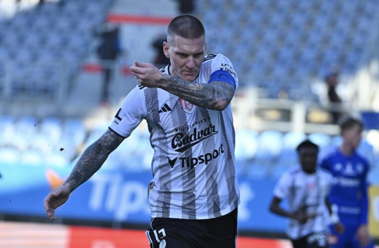 Dynamo proti Sigmě dohrávalo v deseti, i tak ale bere všechny tři body