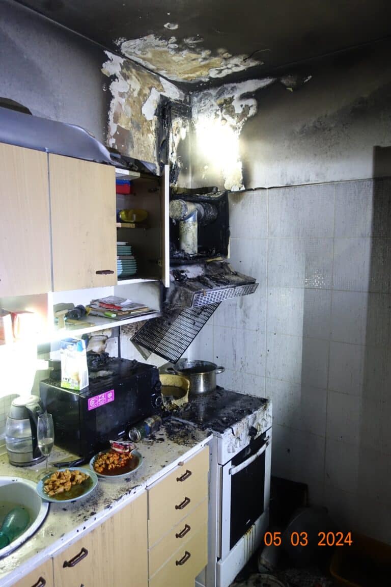 požár digestoře 3-min