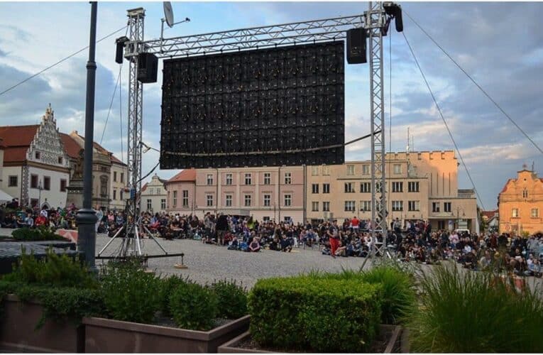 Kde můžete sledovat velkoplošné projekce čtvrtfinálových zápasů MS v hokeji