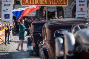South Bohemia Classic start namesti-min