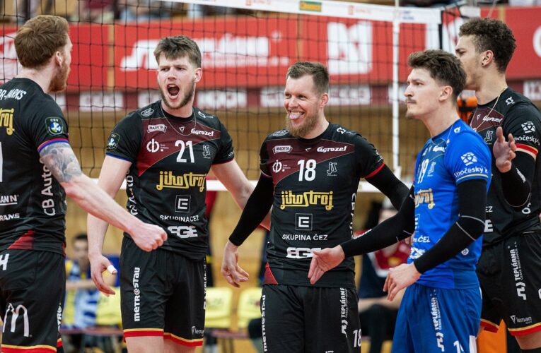 Jihostroj porazil Liberec v tie-breaku 3:2 a je jeden krok od bronzu