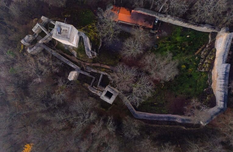 Hrad Choustník: ozvěna rytířských časů v hlubinách Táborska