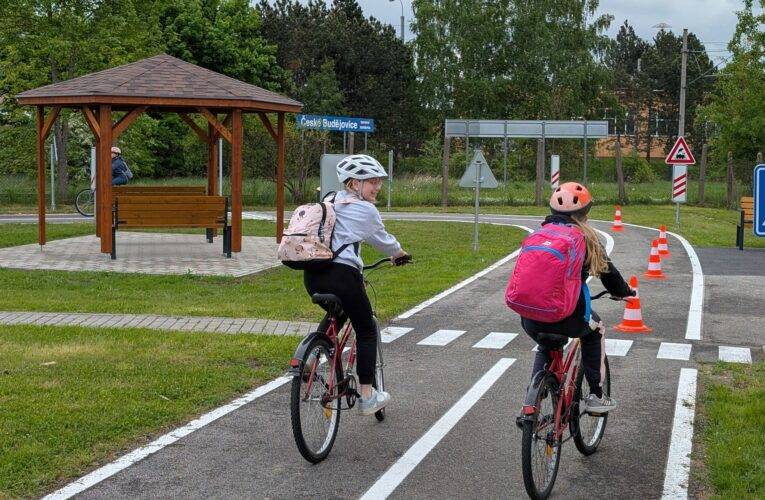 Modernizované dopravní hřiště se otevřelo veřejnosti