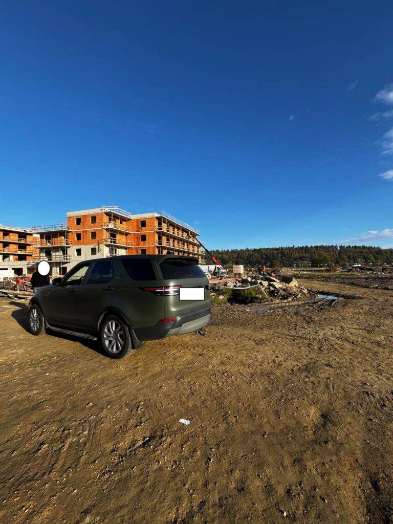 Nelegální pobyt hluboka-min