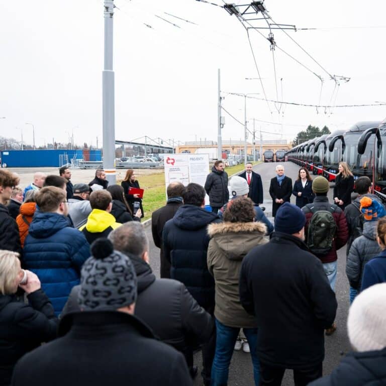 dpmcb nove trolebusy 5-min