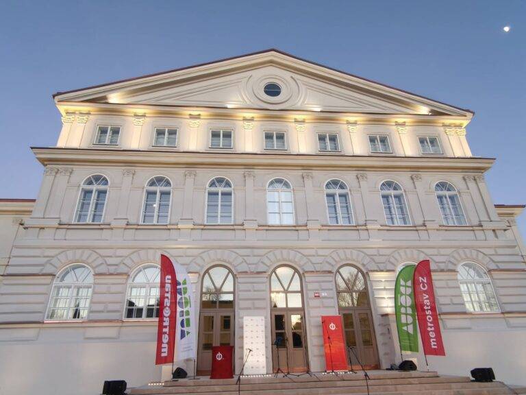 kd slavie otevreni 7-min