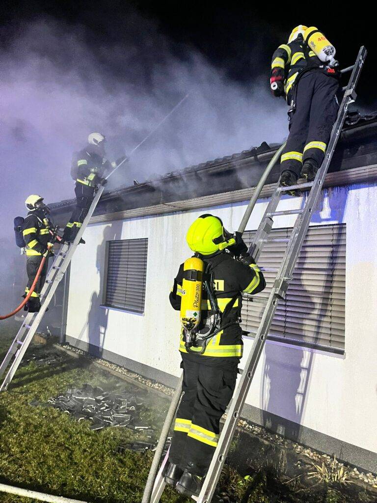 pozar chotoviny 4-min