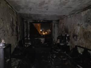 pozar bytu cb policie 3