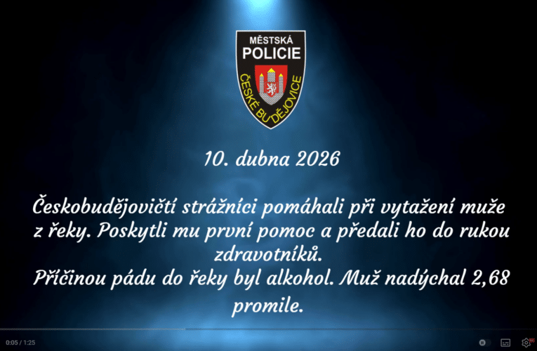 VIDEO: Záchranná akce po pádu muže do řeky skončila úspěšně