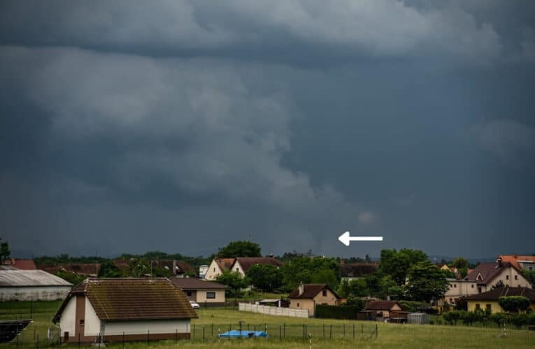 Meteorologové potvrdili: Včerejší bouřky na jihu Čech přinesly dvě slabší tornáda