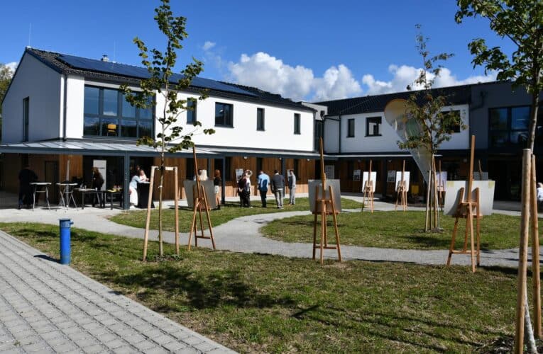 Centrum BAZALKA slavnostně otevřelo nové zázemí pro 18 klientů