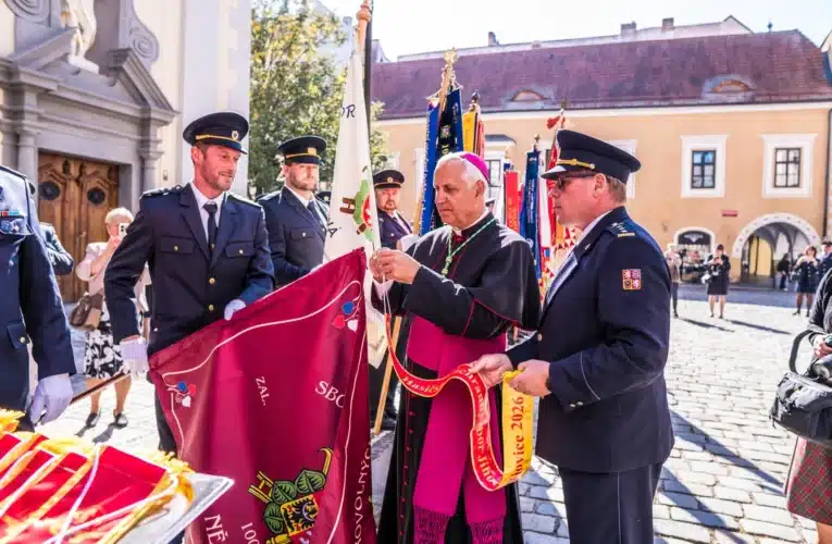 Jihočeští hasiči si v Českých Budějovicích připomněli svého patrona sv. Floriána